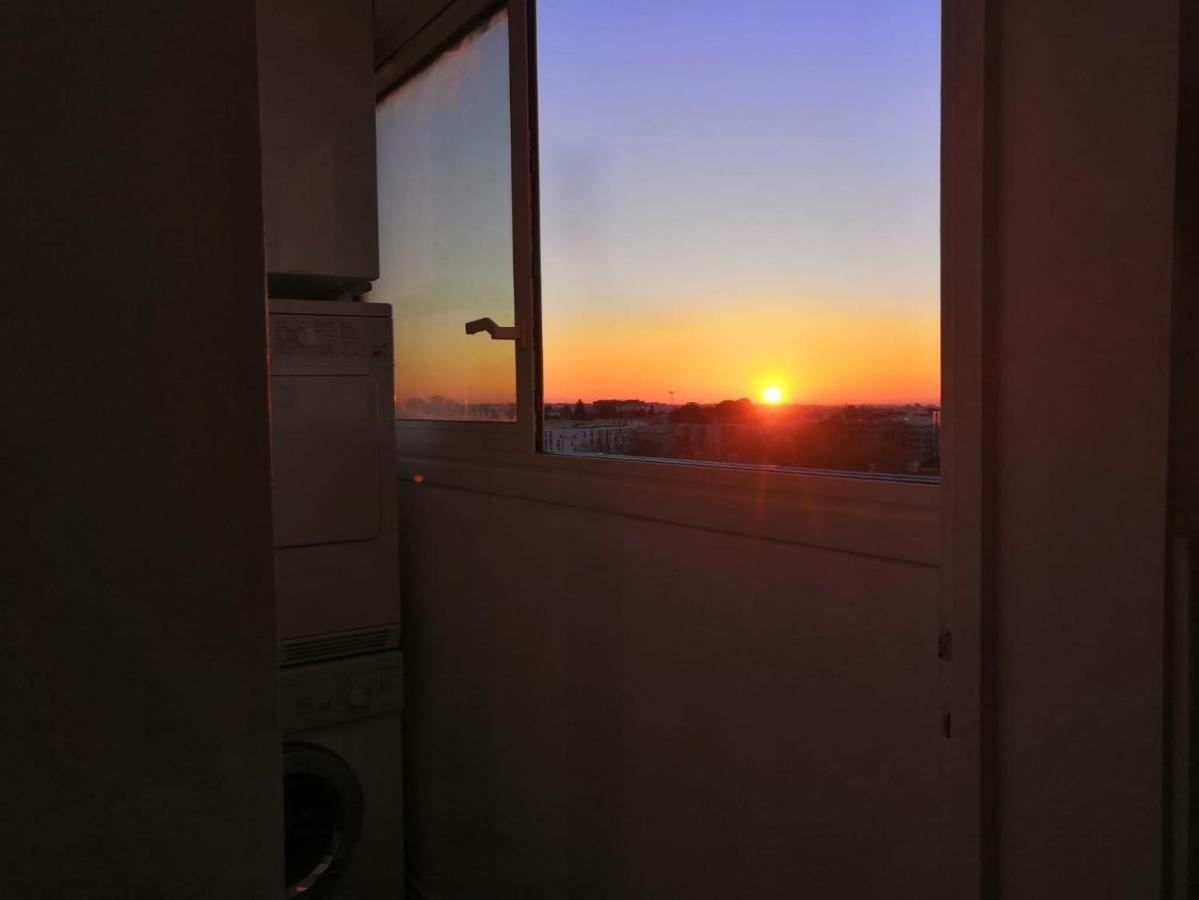 Smile Home-Nid Panoramique Vue Wow ! Spadeco - Loungezen - Terrasse Ensoleillee - Arrivee Autonome - Netflix - Emplacement Ideal - Lumineux - Renove A Neuf - Wifi Fibre - Montpellier Bagian luar foto